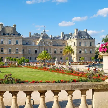 Hotel De Seine 3*