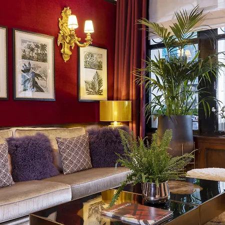 De Seine Hotel 3*